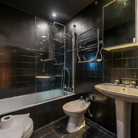 Cozy 2br In Bairro Alto - | By Airnest Apartment Lisbon